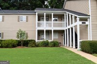 Building Photo - 38 Rumson Ct