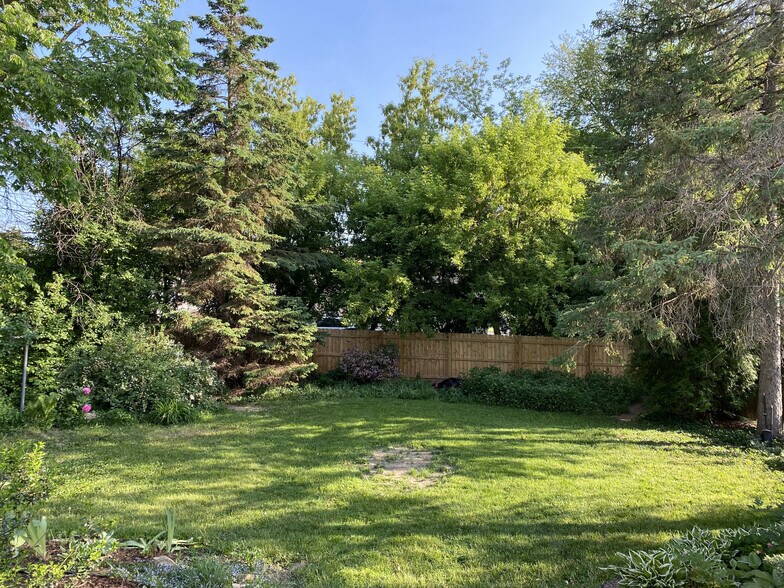 Fenced in Backyard - 7710 Eagle St