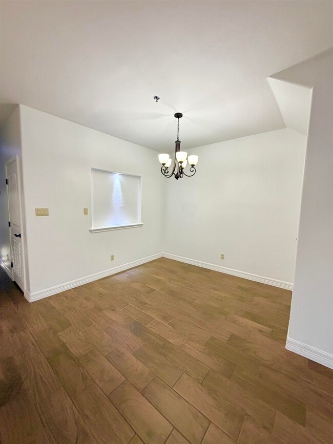 Building Photo - 8216 Casa Verde Rd