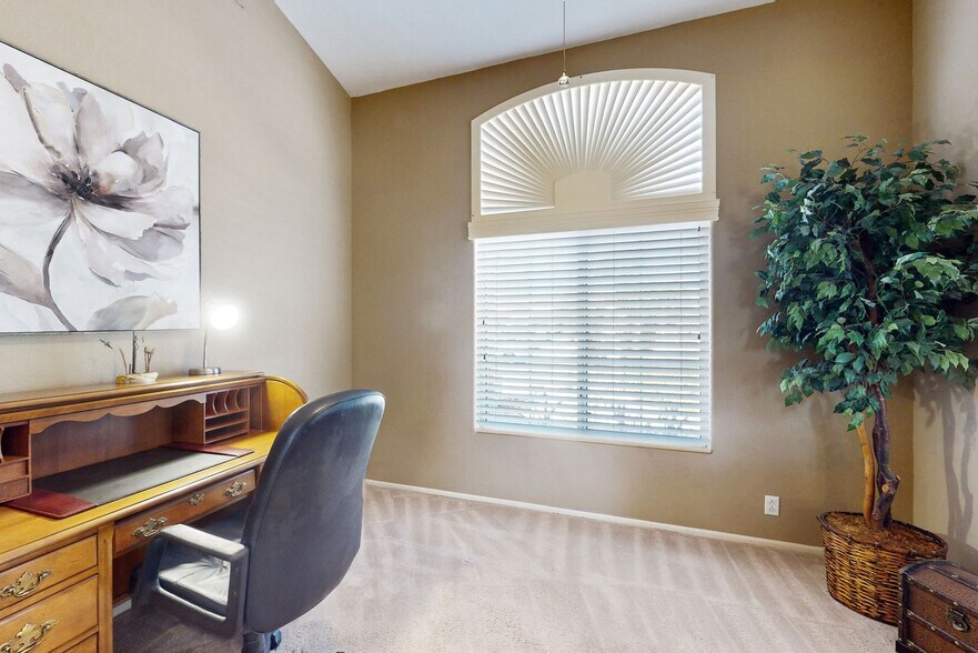 Building Photo - 9145 W Chino Dr