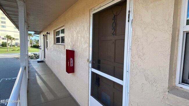 Building Photo - 1510 Ocean Shore Blvd