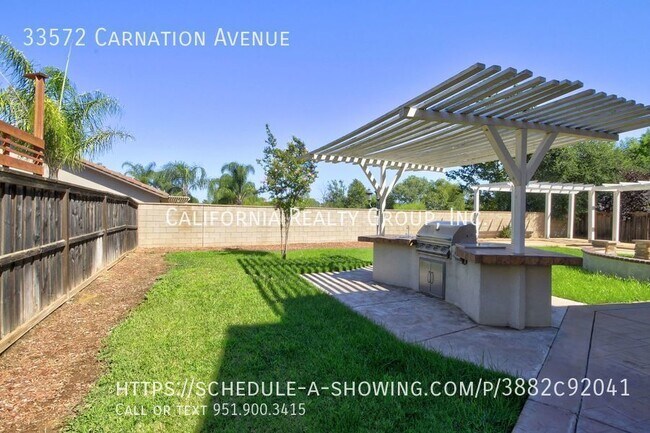 Building Photo - 33572 Carnation Ave