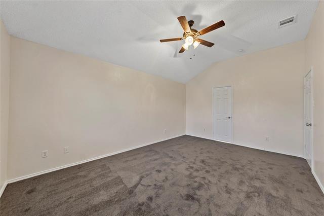 Building Photo - 1002 Manassas Dr