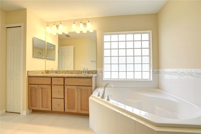 Building Photo - 8186 104th Ave