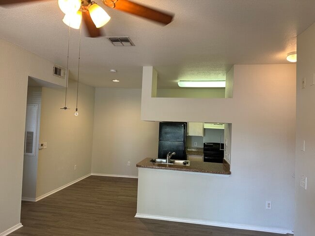 Building Photo - 13116 Sanctuary Cove Dr