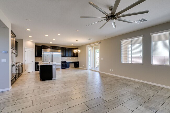 Building Photo - Beautiful Next-Gen Home with Private Entry Suite & Spacious Backyard