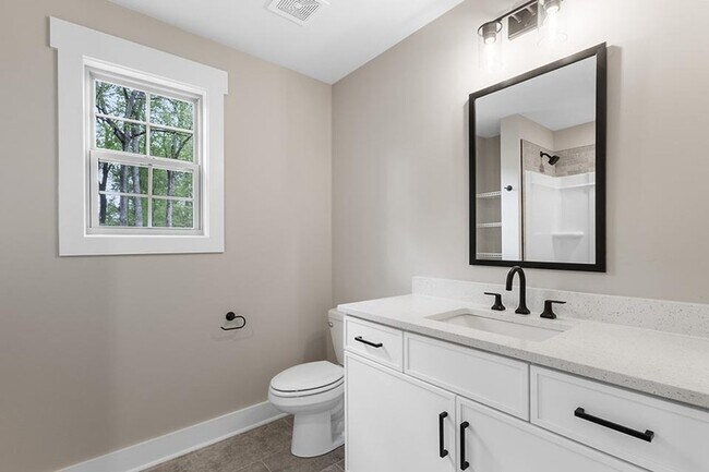 Building Photo - 1173 Black Rock Rd