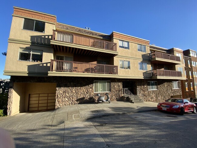 Primary Photo - 550 27th St