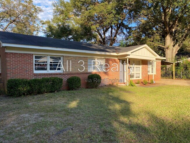 Building Photo - 1717 Robison Hill Rd