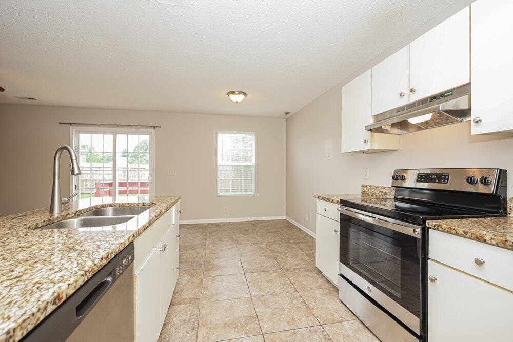 Building Photo - 1936 Turnberry Ct