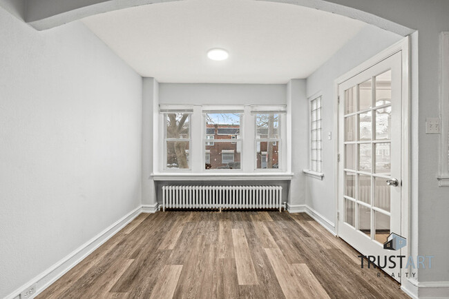 Building Photo - 3 bedroom house in West Oak Lane Philadelp...