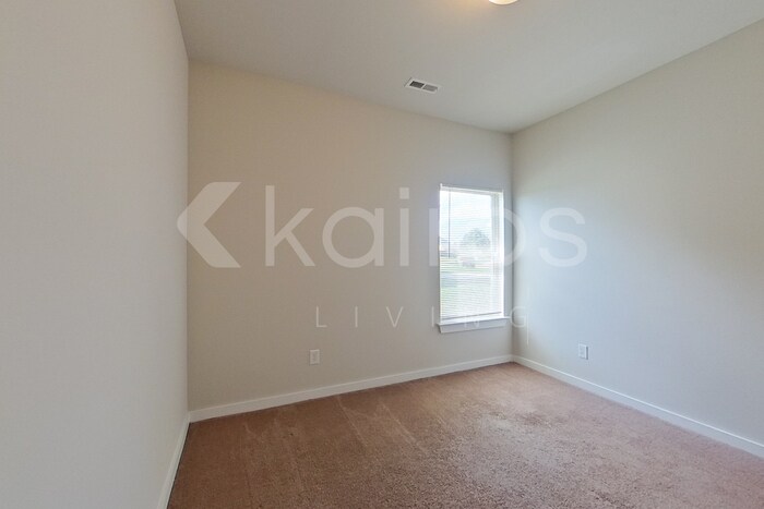 Building Photo - 26186 Valley Ridge Rd