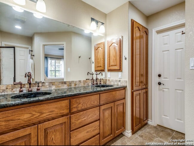 Building Photo - 184 Quail Run