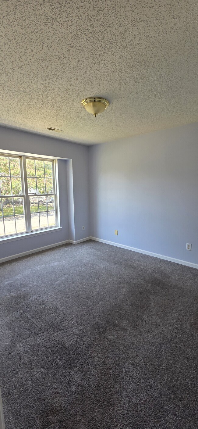 Building Photo - 3508 Selway Dr