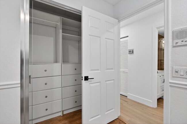 Building Photo - 1012 Fairfield Meadows Dr