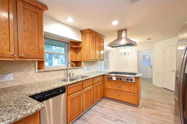 Building Photo - 7703 Pine Cup Dr