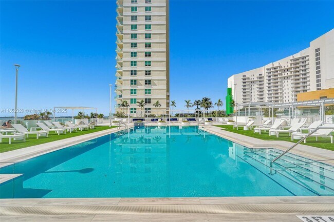 Building Photo - 770 Claughton Island Dr