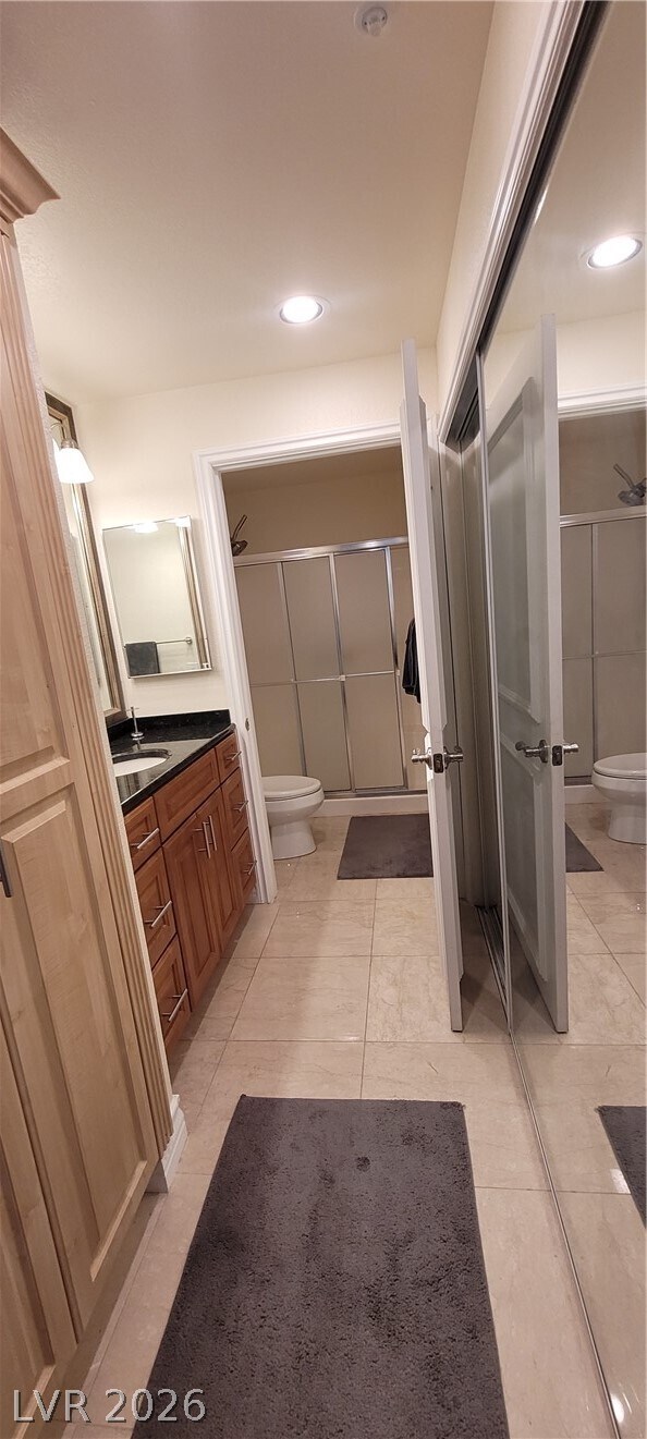 Building Photo - 260 E Flamingo Rd