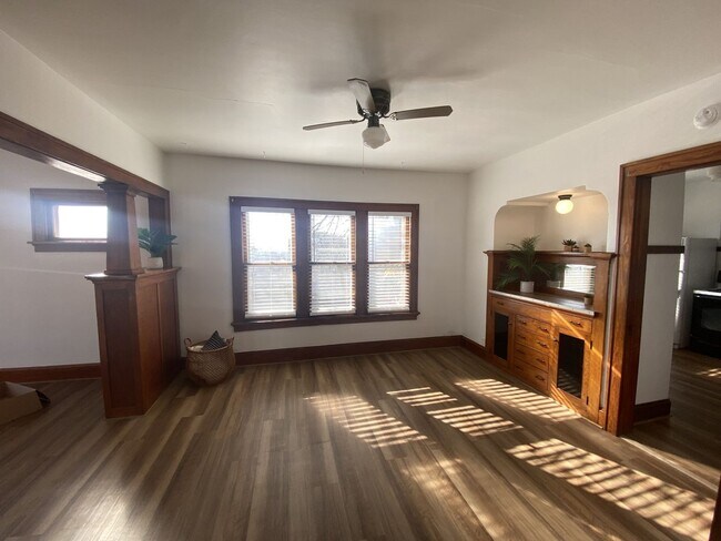 Building Photo - 1349-1351 S 71st St. (Duplex)