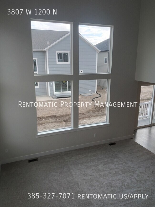 Building Photo - 3807 W 1200 N