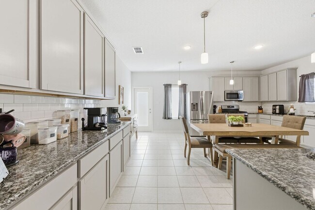 Building Photo - 8319 Percheron Pass