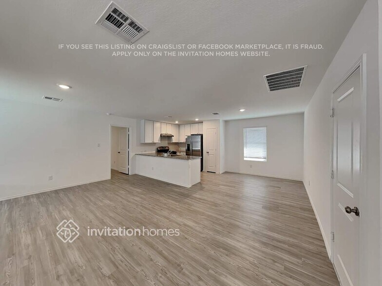 Building Photo - 4115 Southton Tarn