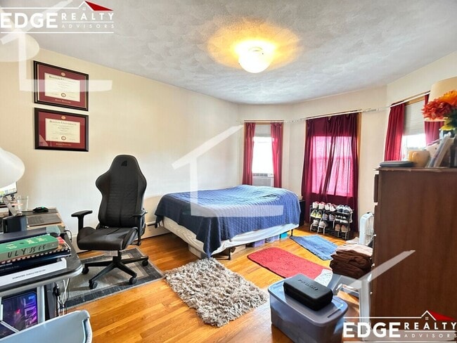 Building Photo - 27 Claymoss Rd #3C Boston MA 02135
