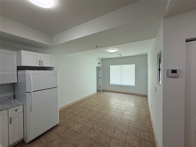 Building Photo - 5978 SW 64th St