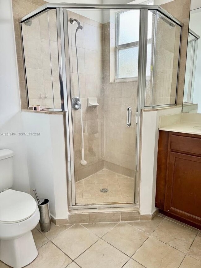 Building Photo - 9203 SW 170th Ct