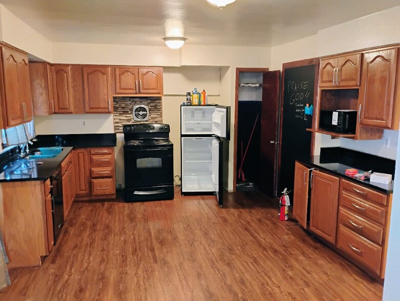 Building Photo - 4336 N 67th St
