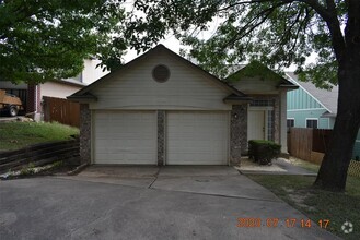 Building Photo - 4905 Dovercliff Cove