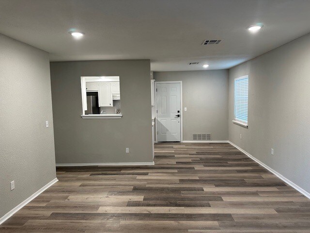 Building Photo - 201 W Campbell Dr