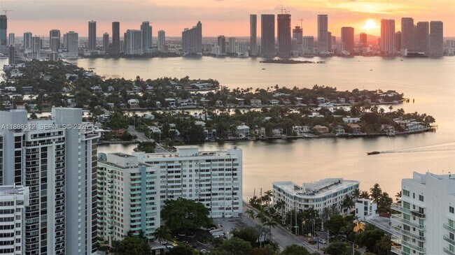 Building Photo - 5 Island Ave