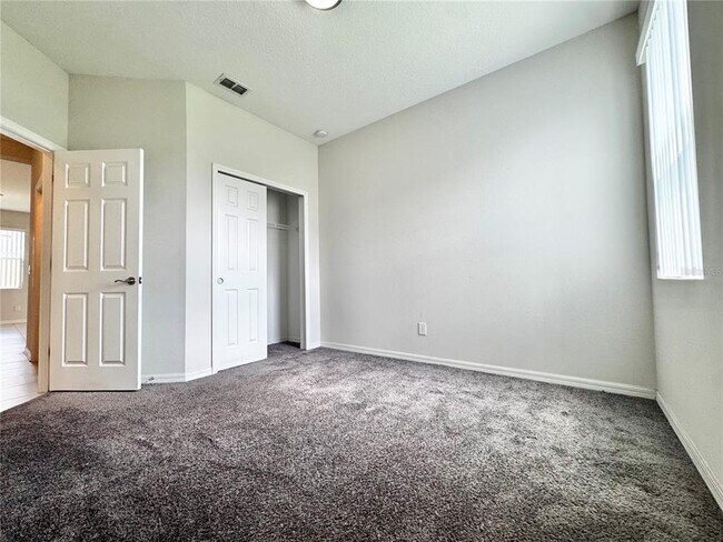 Building Photo - 2757 Creekmore Ct