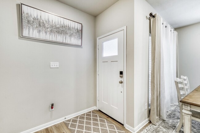 Building Photo - 15225 Still Water Mdw Lp