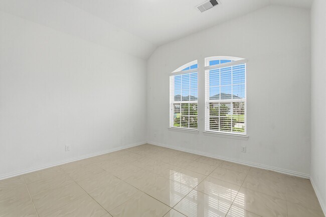 Building Photo - 4703 Goldeneye Dr