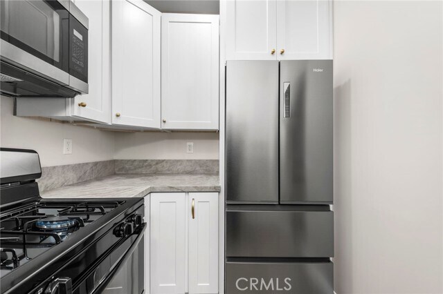 Building Photo - 1904 2nd St