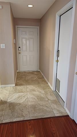 Building Photo - 3051 Renaissance Ct