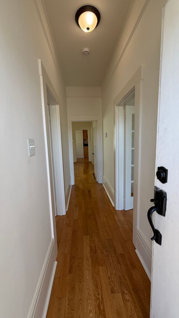 Building Photo - Epic REA - Expansive 2BD/ 1BA with Huge Garage in the Outer Mission