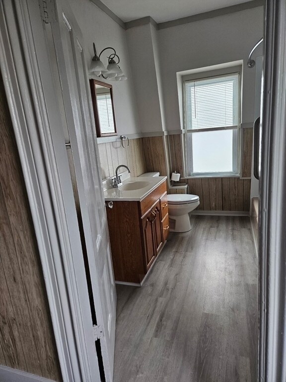 Building Photo - 123 Smith St