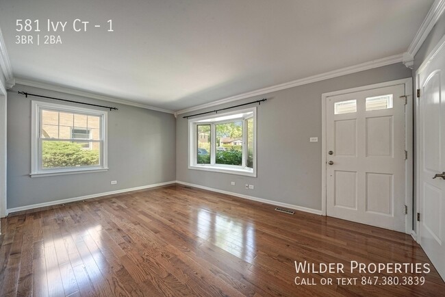 Building Photo - 581 Ivy Ct