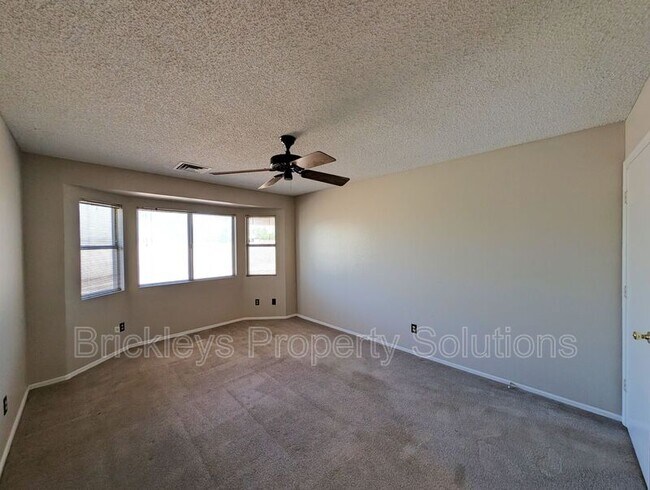 Building Photo - 1878 E Sheffield Ct
