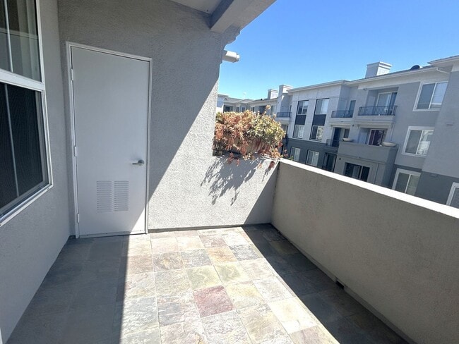 Building Photo - 1801 E Katella Ave