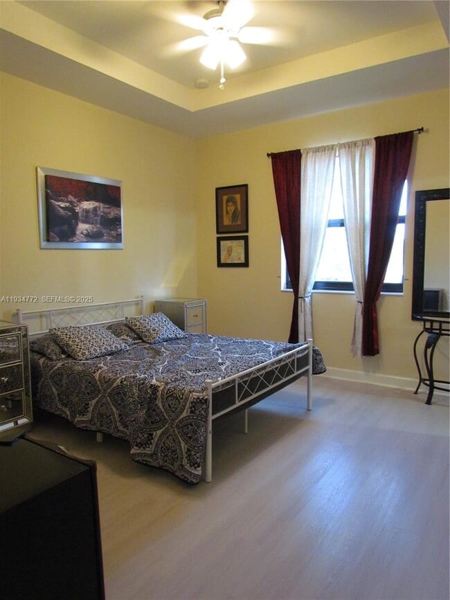 Building Photo - 11564 SW 151 Ave