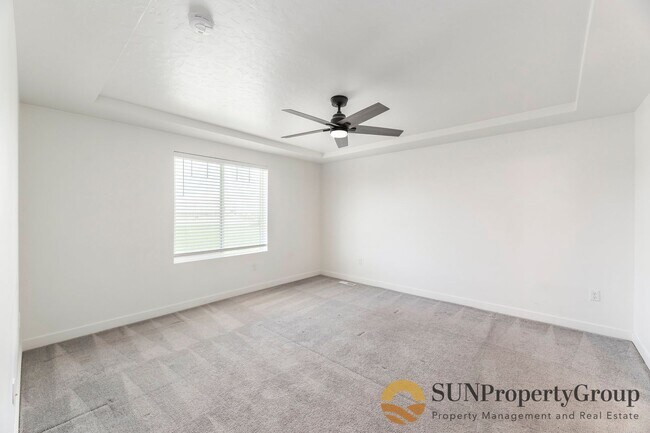 Building Photo - Beautiful Newer Home In Great Lehi Location!!