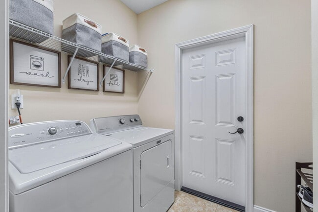 Building Photo - 2209 Tom St