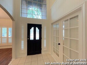 Building Photo - 1603 Doe Park