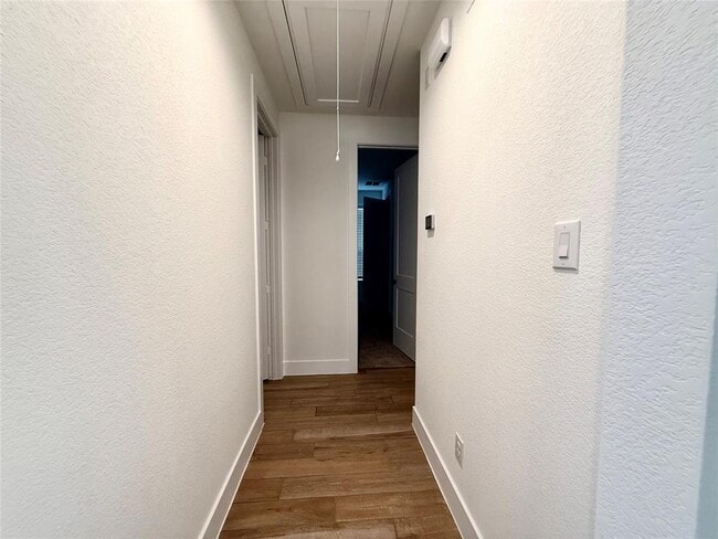 Building Photo - 30421 Zoysia Pt Ln