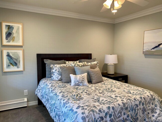 Building Photo - 82 Park Ave