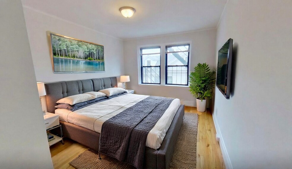 Building Photo - 134 Highland Ave